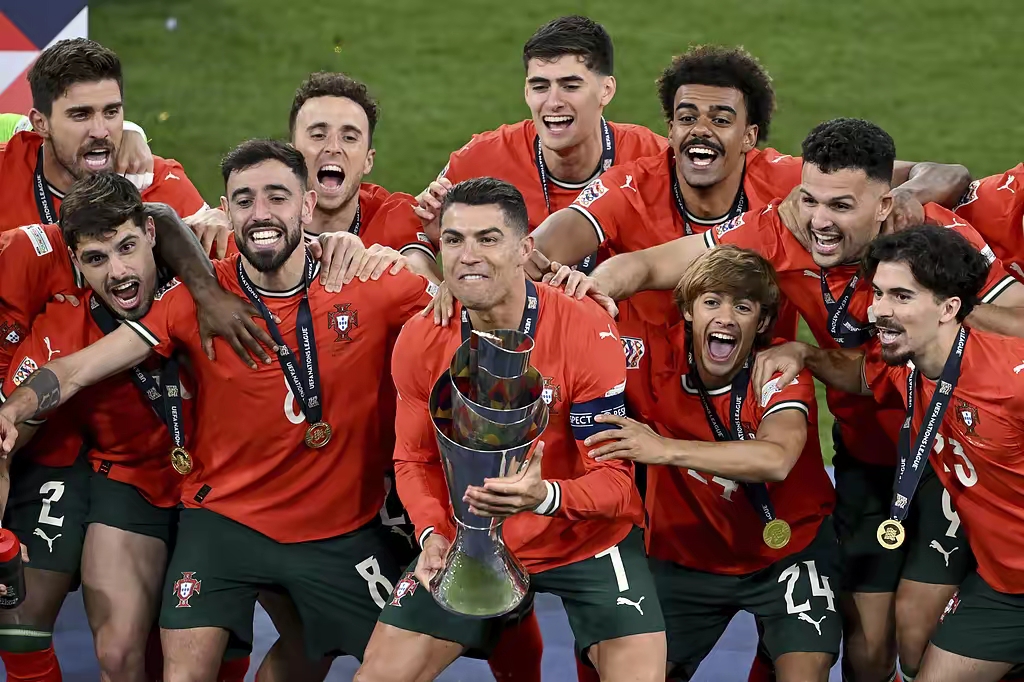 优德在线入口 -葡超赛程吃紧，拜仁慕尼黑加时末段远射贴柱，震撼外界，团队化学反应显著(拜仁慕尼黑的梗)